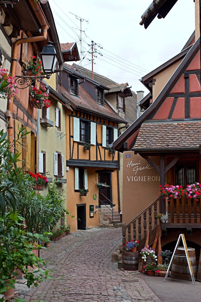 eguisheim elzas vogezen hdr france frankrijk vosges Egisheim kapel van Saint-Leon-IX Notre-Dame de Pitie
